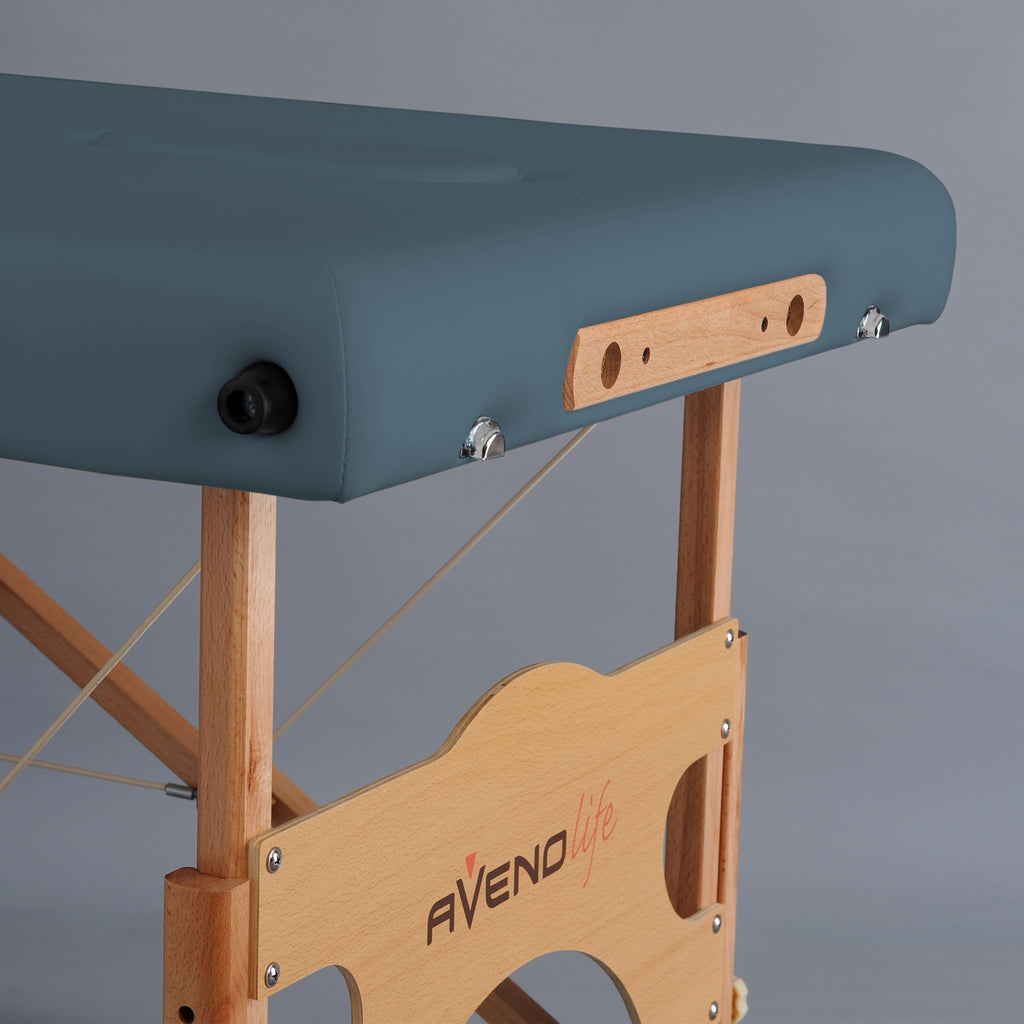 Extrémité de la table de massage bleue